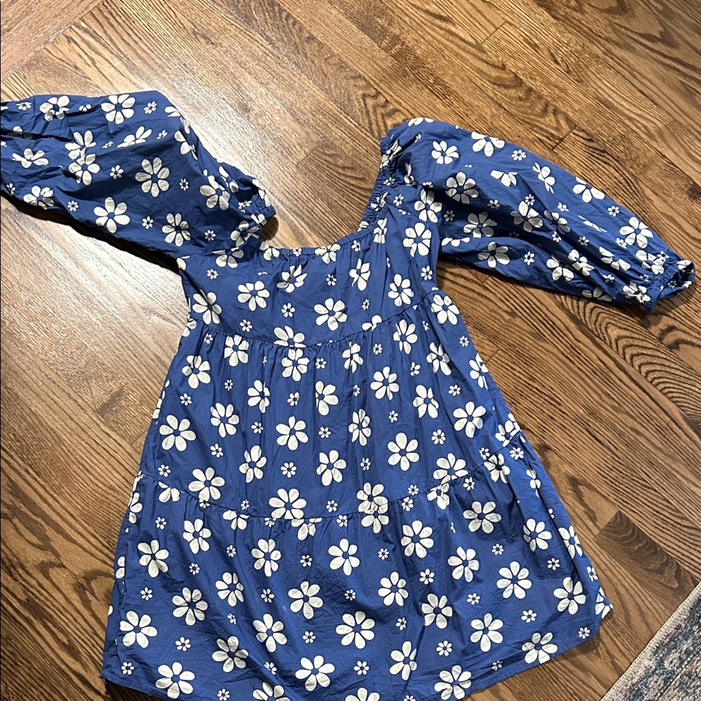 Billabong Dress with Blue and White Floral Design